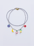 Collar Juicy Punch Loft Me con doble cadena plateada y charms de frutas 3D.
