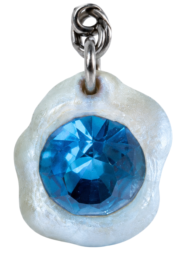 Charm perla con piedra azul
